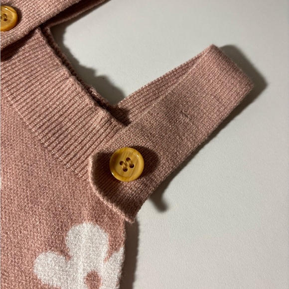 SHEIN Pink Floral Knit Baby Romper - Picture 4 of 7